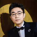 娇妻被3p高潮口述